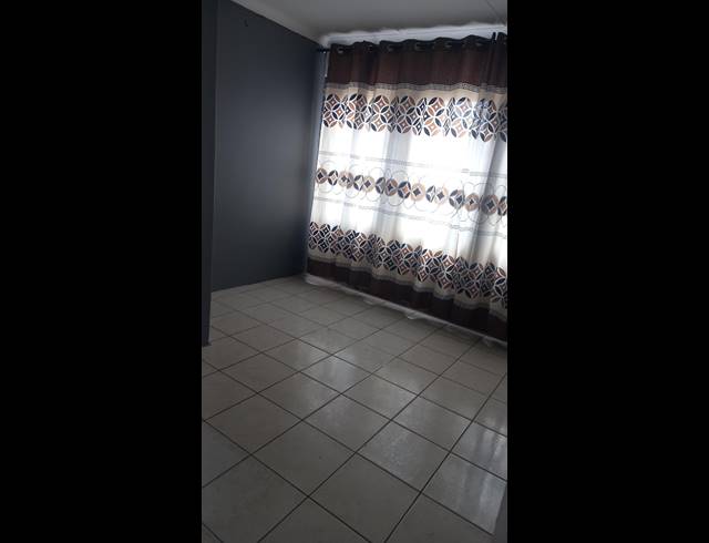 2 BEDROOM APARTMENT RENTED IN RYDALVALE